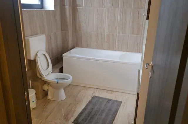 Apartament 2 camere de închiriat – Otopeni, Str. 23 August, fotografia 4