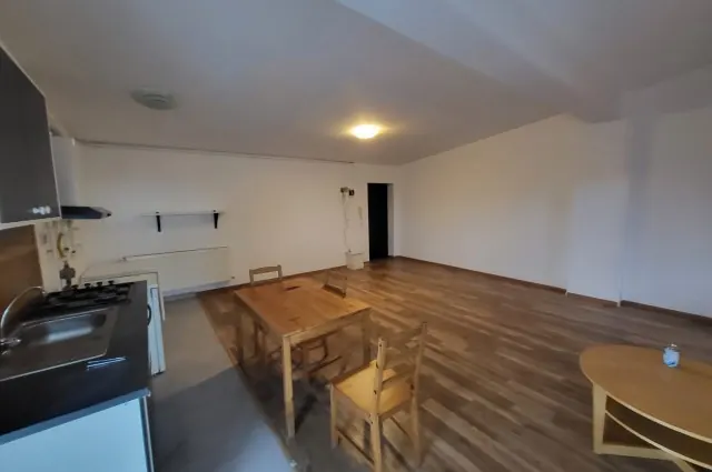 Apartament spațios cu 2 camere de vânzare în Otopeni – Intrarea Mesteacănului, fotografia 3