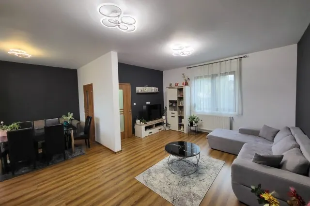 Casă individuală P+1 de vânzare în Balotești – zonă liniștită, ideală pentru familie, fotografia 2