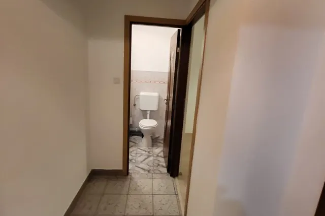 Apartament 3 camere de vânzare – zonă foarte centrală, Otopeni, fotografia 5