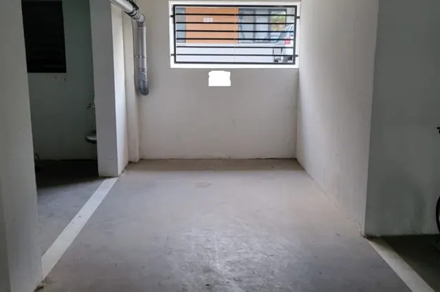 Închiriere apartament 2 camere – Otopeni, complex nou, parcare subterană, fotografia 2